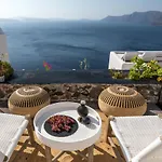 Daire Nostos Oia