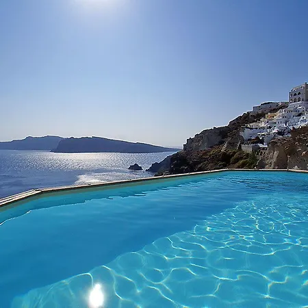 아파트 노스토스 아파트먼트 이아